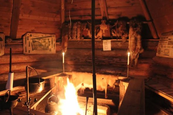 nuotioruoka kotassa kettukallion elämystilalla